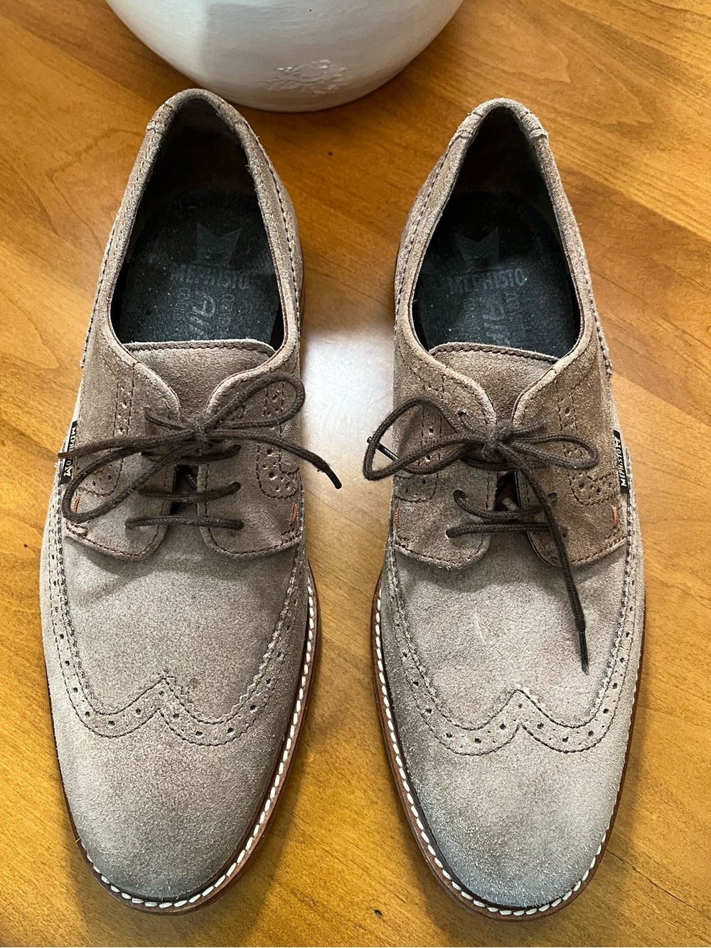 Mephisto Air-Jet Taupe Grey Brown Suede Wingtip Brogue Oxfords •  Size 9 • EUC